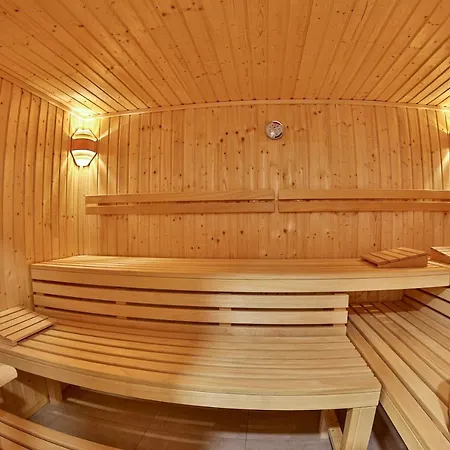 Infinity Apartment *