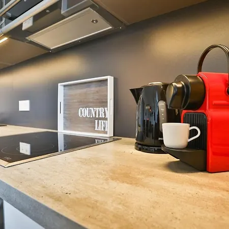 Infinity Apartment *